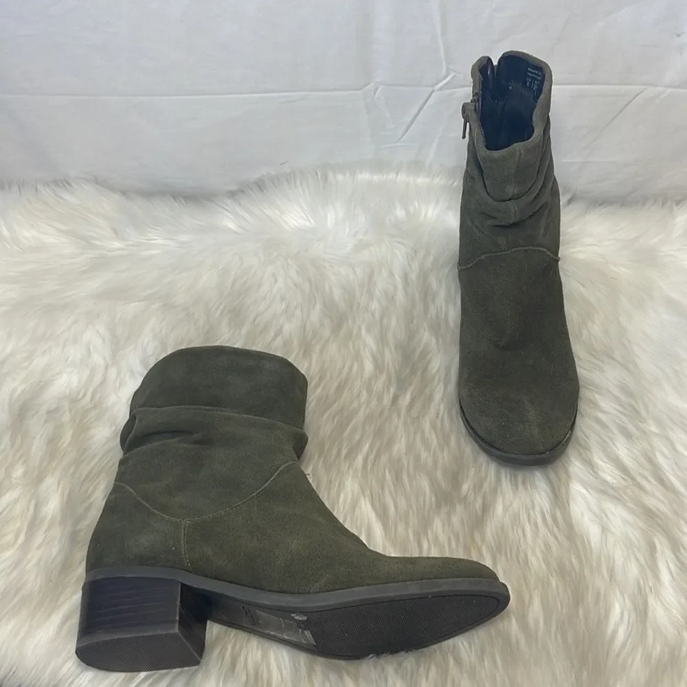 Aldo Olive Green‎ Suede Side Zip Ruched Booties Sz 8